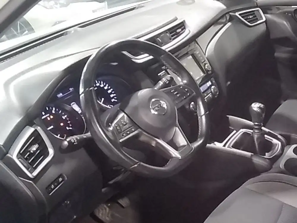 NISSAN qashqai