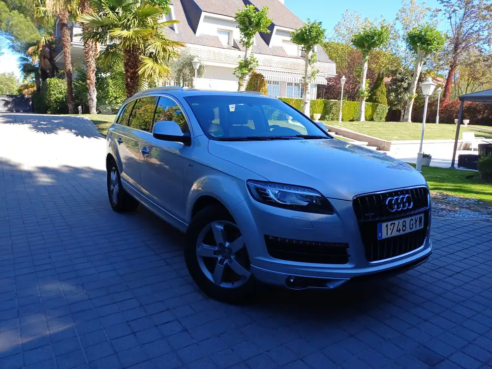 AUDI q7