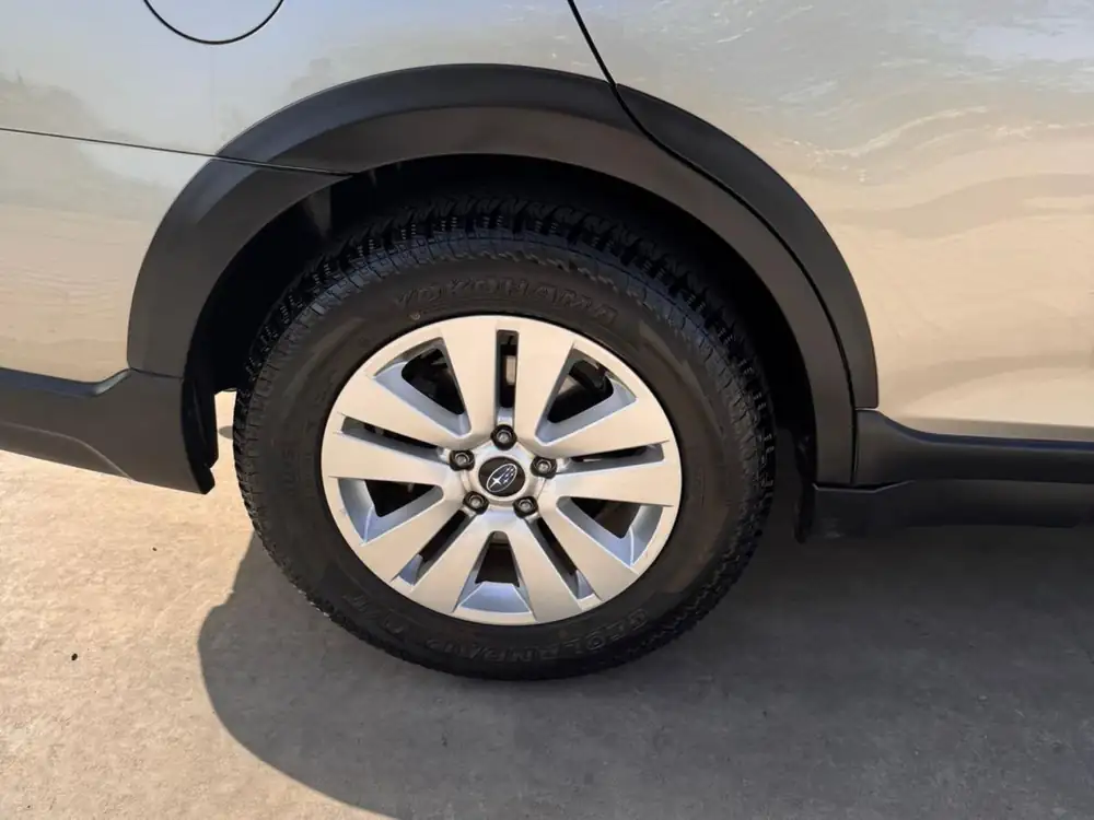 SUBARU outback