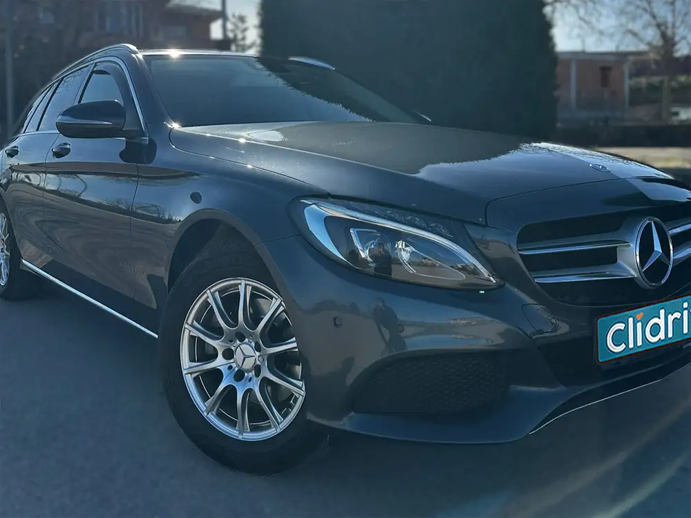 MERCEDES clase c