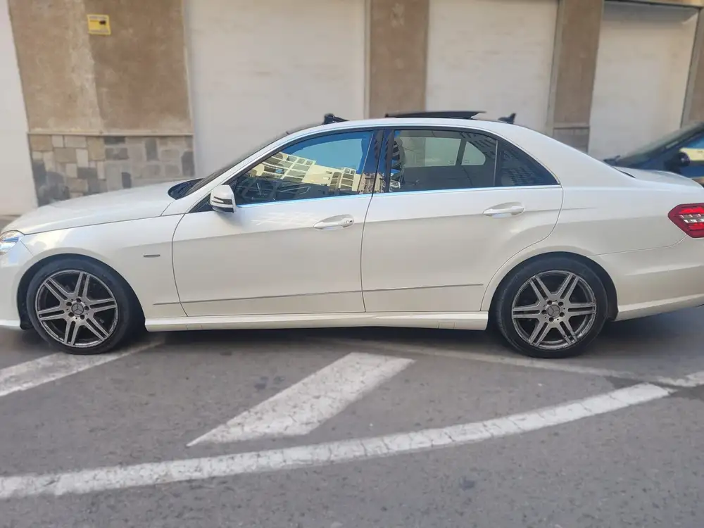 MERCEDES clase e