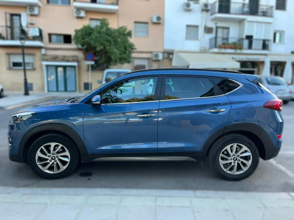 HYUNDAI tucson