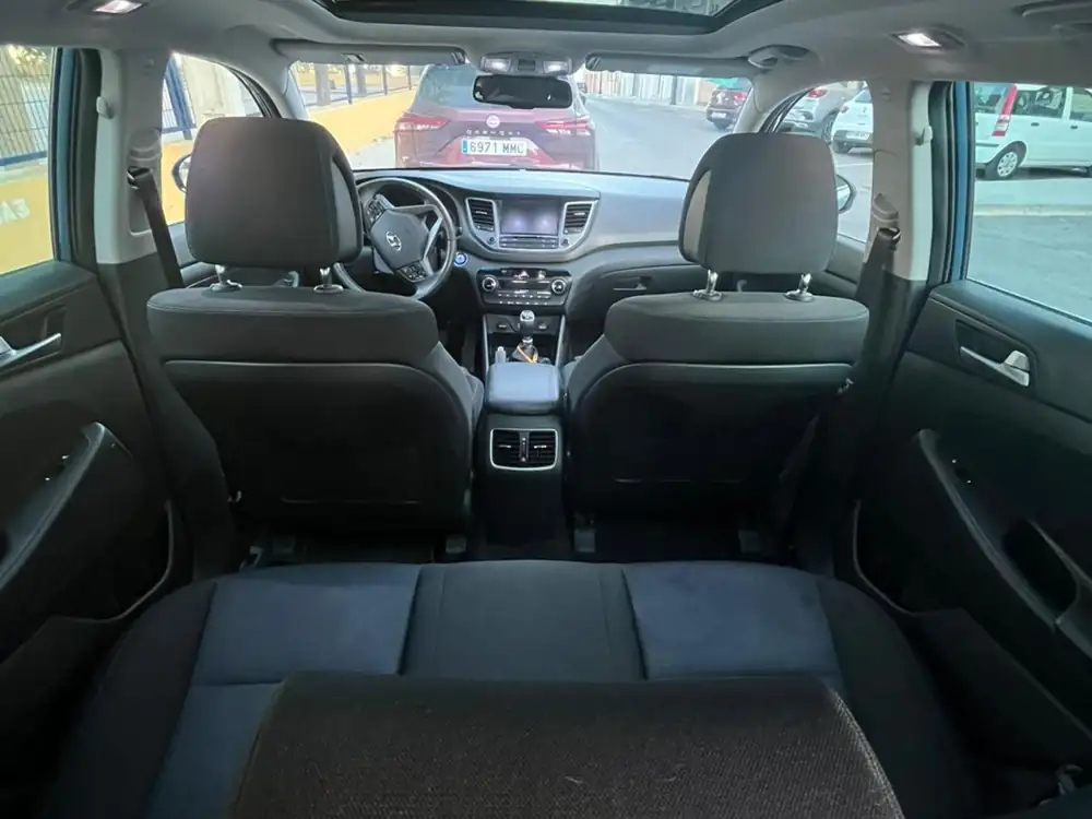 HYUNDAI tucson