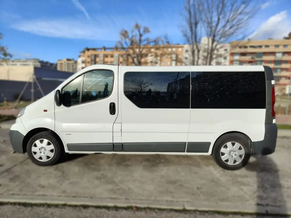 OPEL vivaro