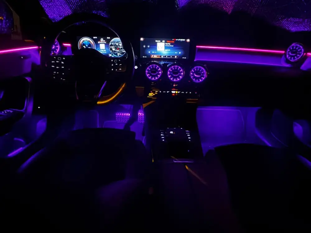 MERCEDES cla
