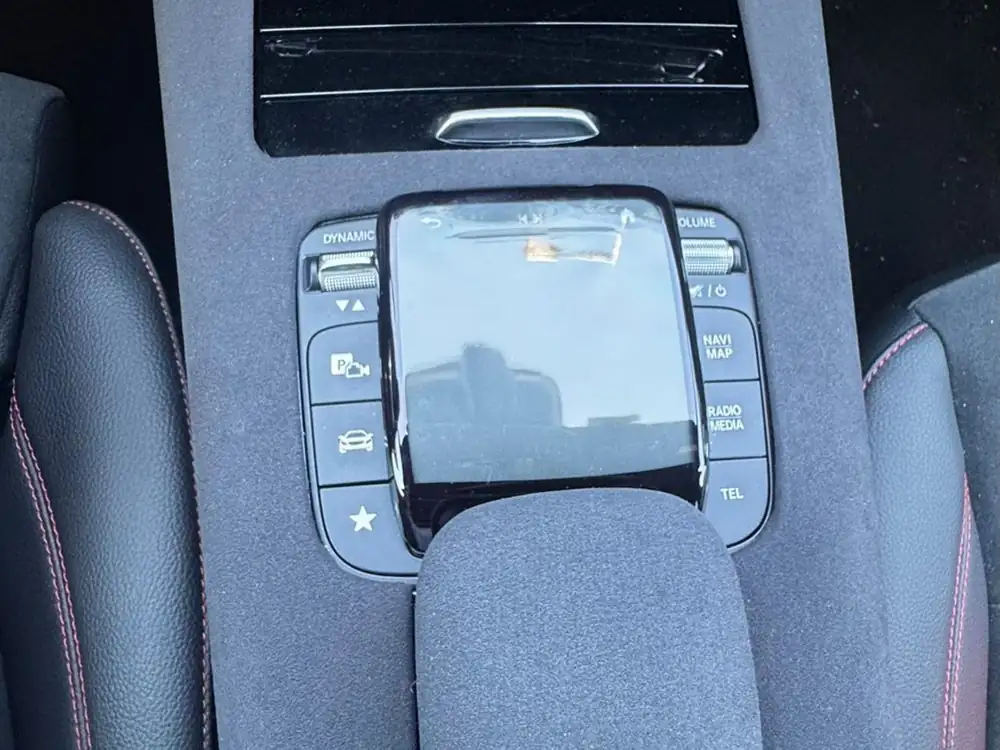 MERCEDES cla
