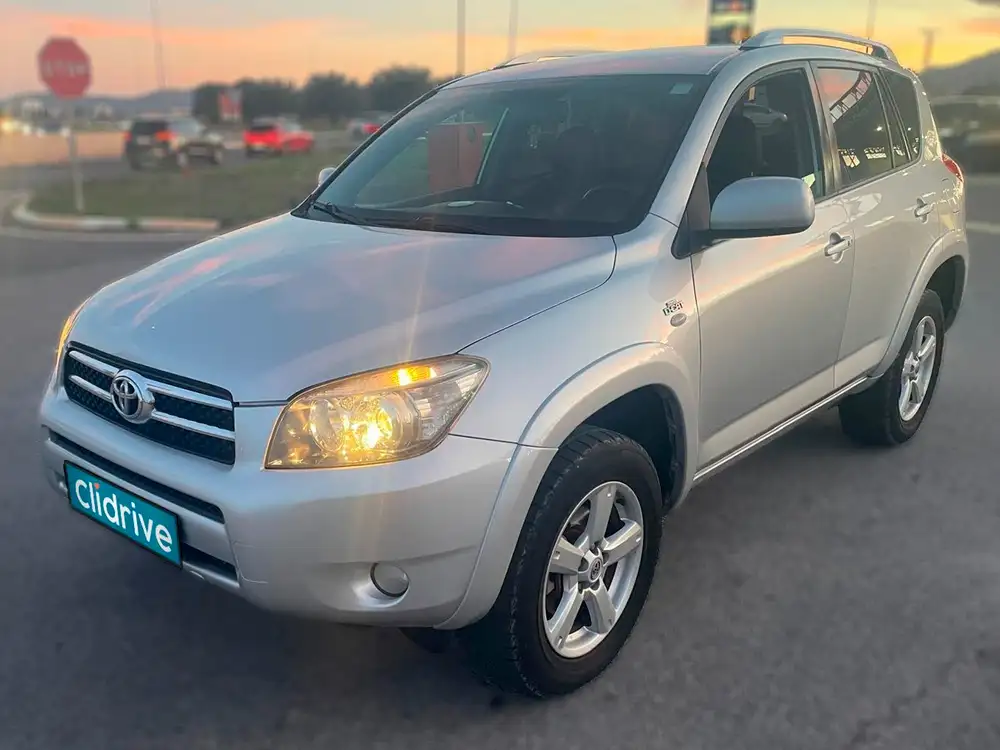 TOYOTA rav4