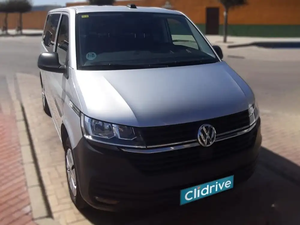VOLKSWAGEN caravelle