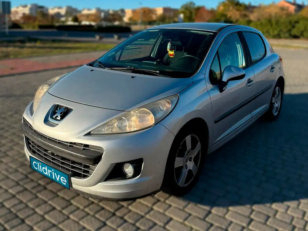 PEUGEOT 207