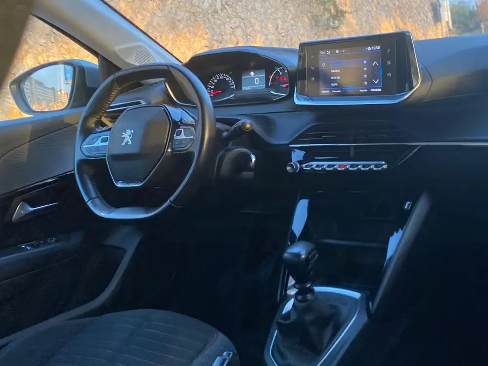 PEUGEOT 208 - Foto 10 | Clidrive