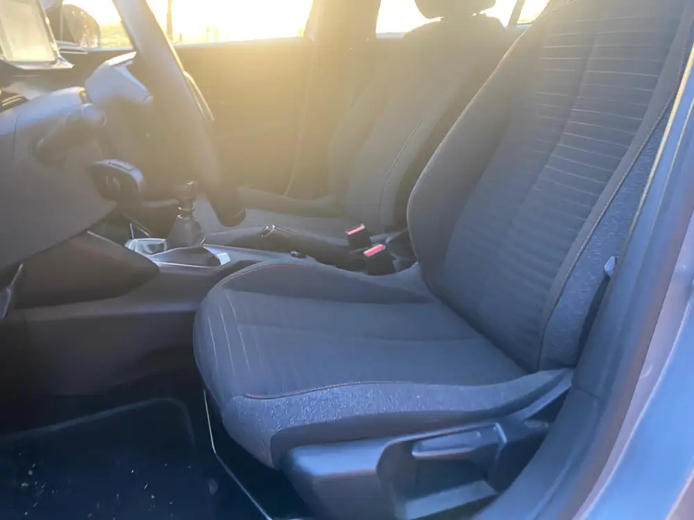 PEUGEOT 208 - Foto 19 | Clidrive