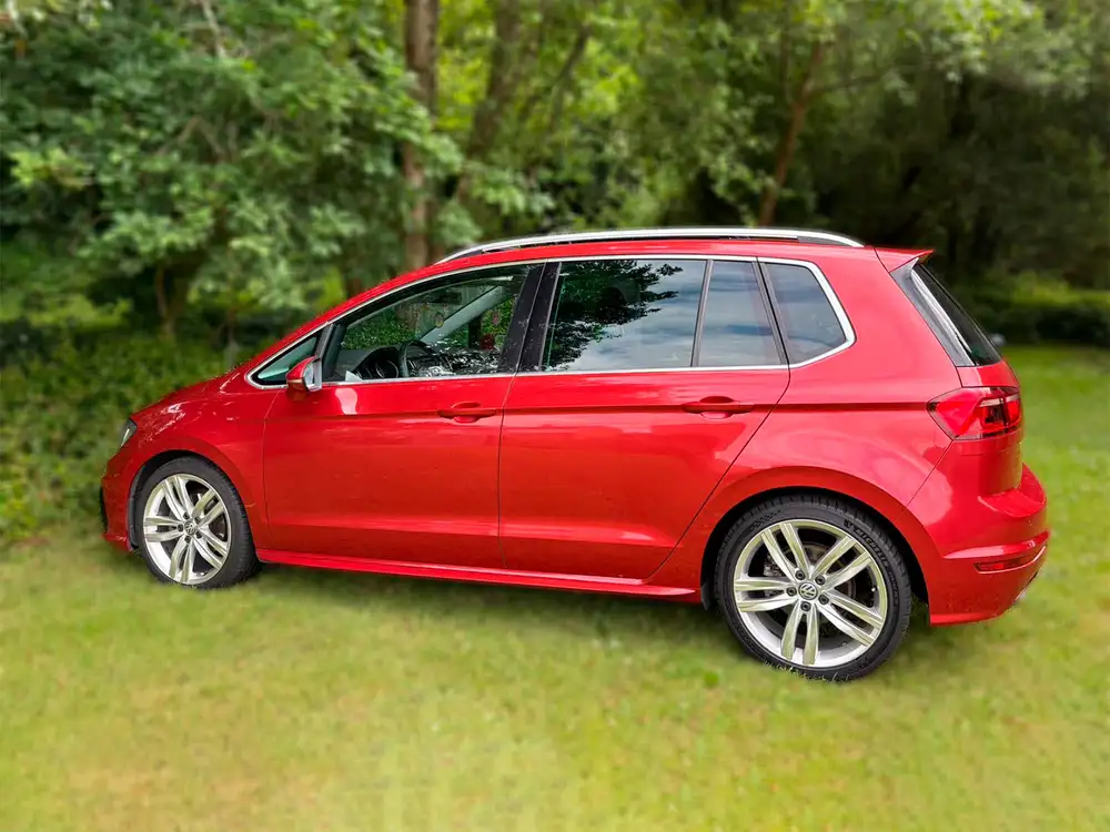 VOLKSWAGEN golf sportsvan