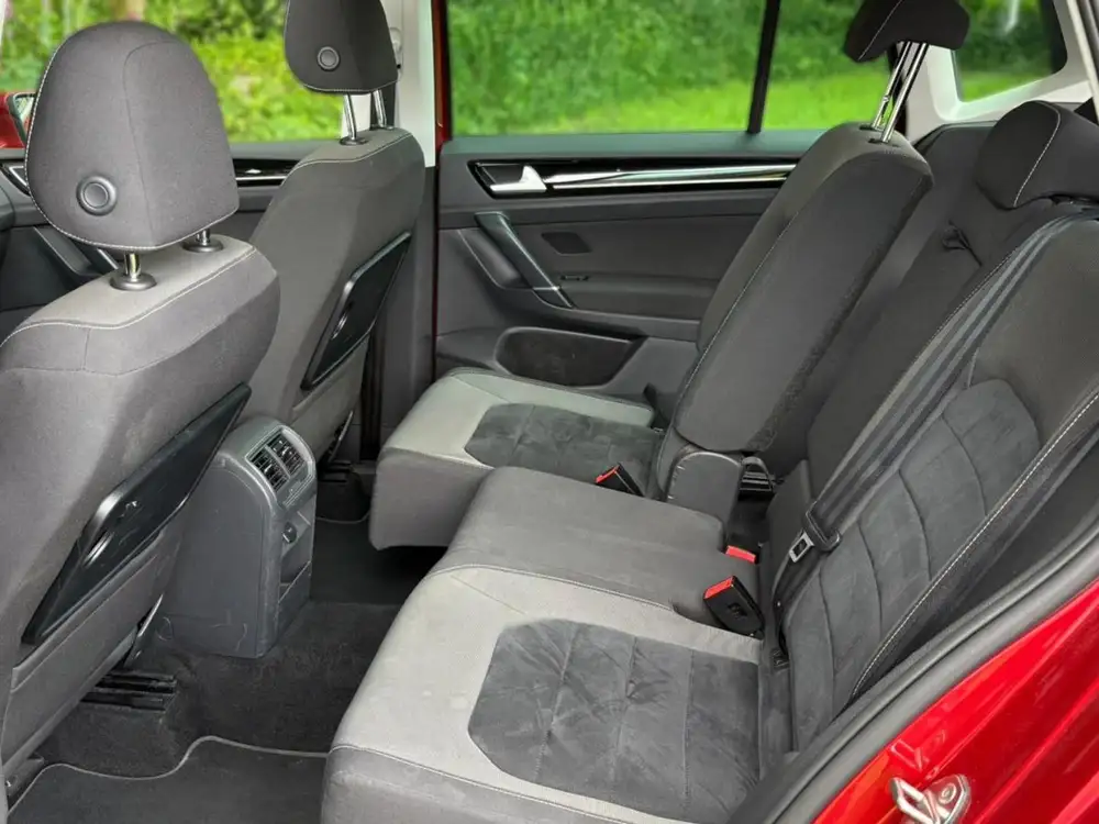 VOLKSWAGEN golf sportsvan