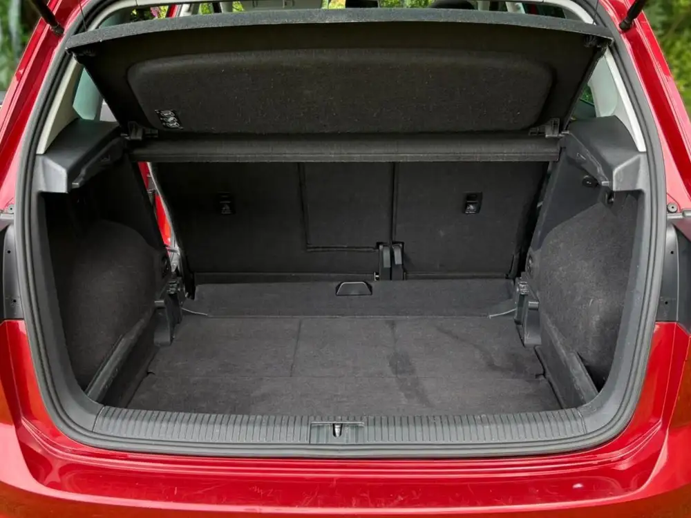 VOLKSWAGEN golf sportsvan