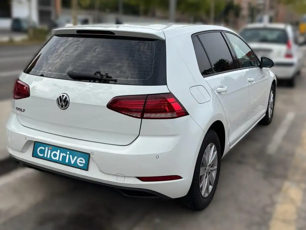 VOLKSWAGEN golf