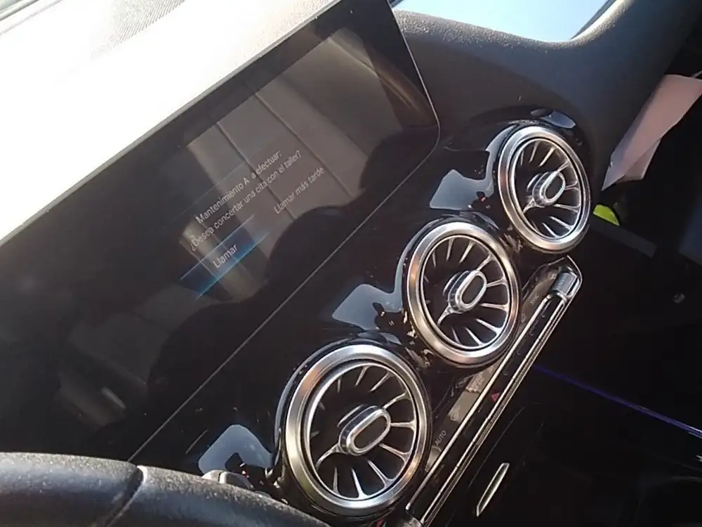 MERCEDES gla - Foto 11 | Clidrive