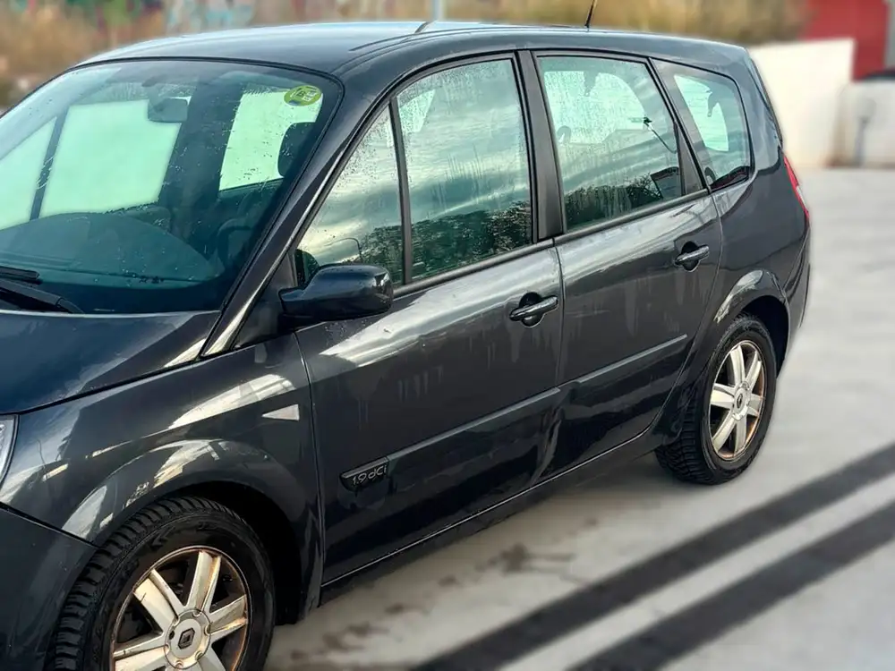 RENAULT grand scenic