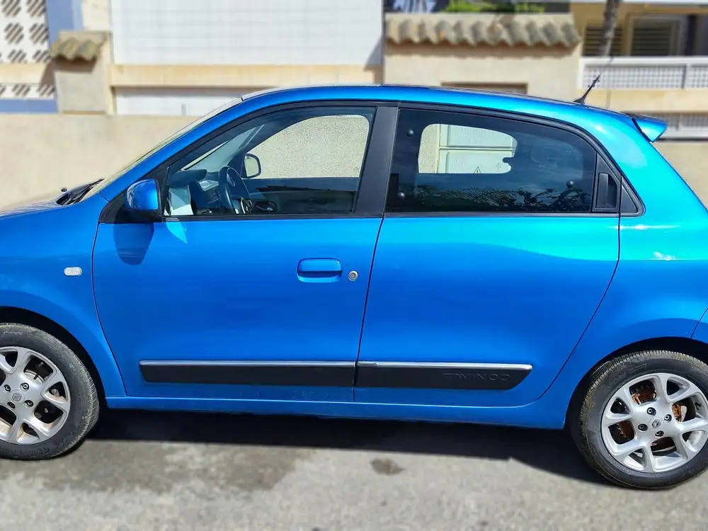 RENAULT twingo