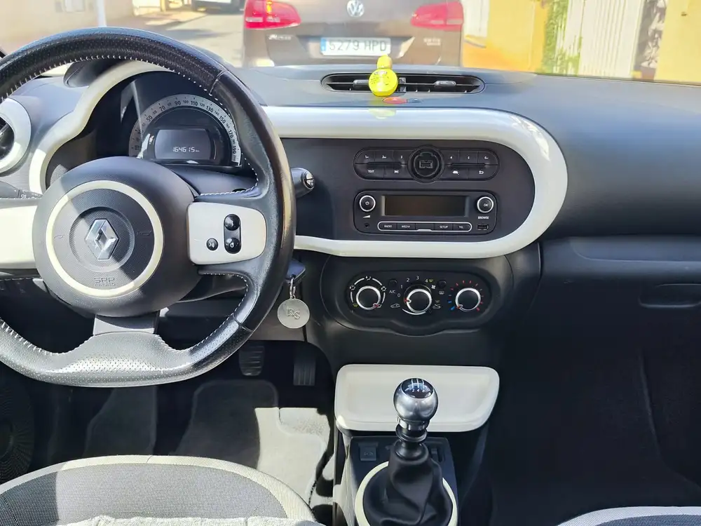 RENAULT twingo