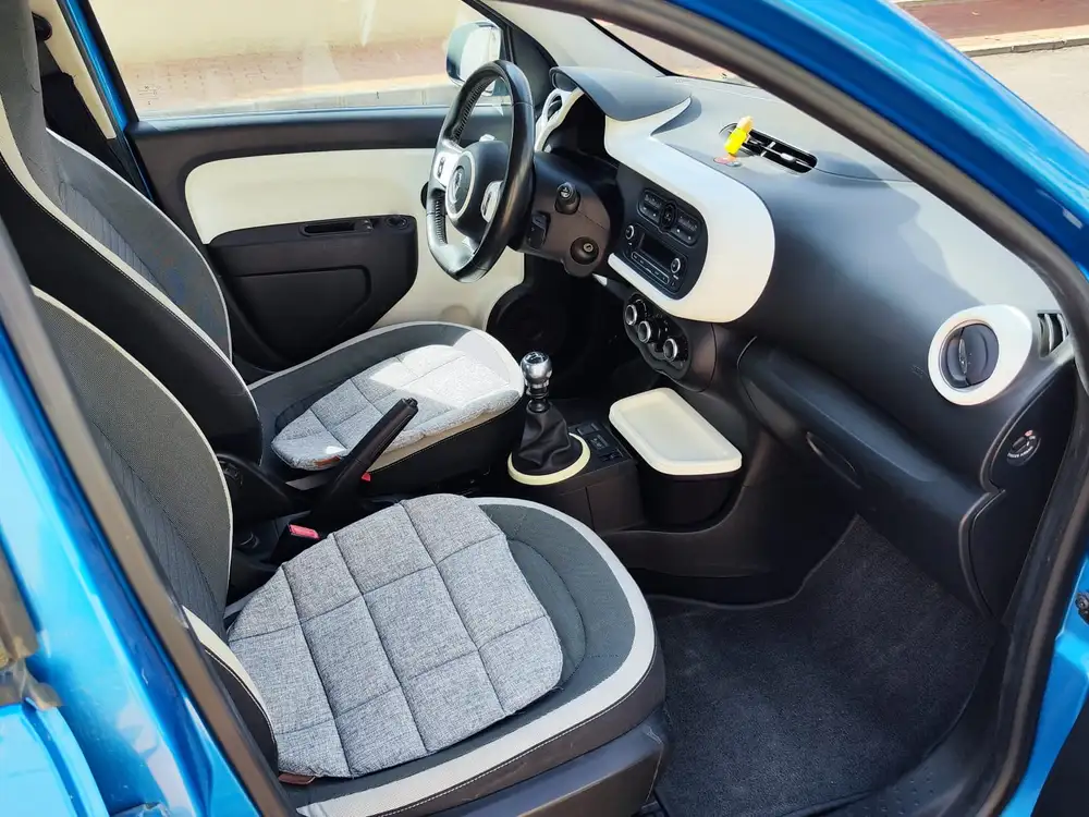 RENAULT twingo