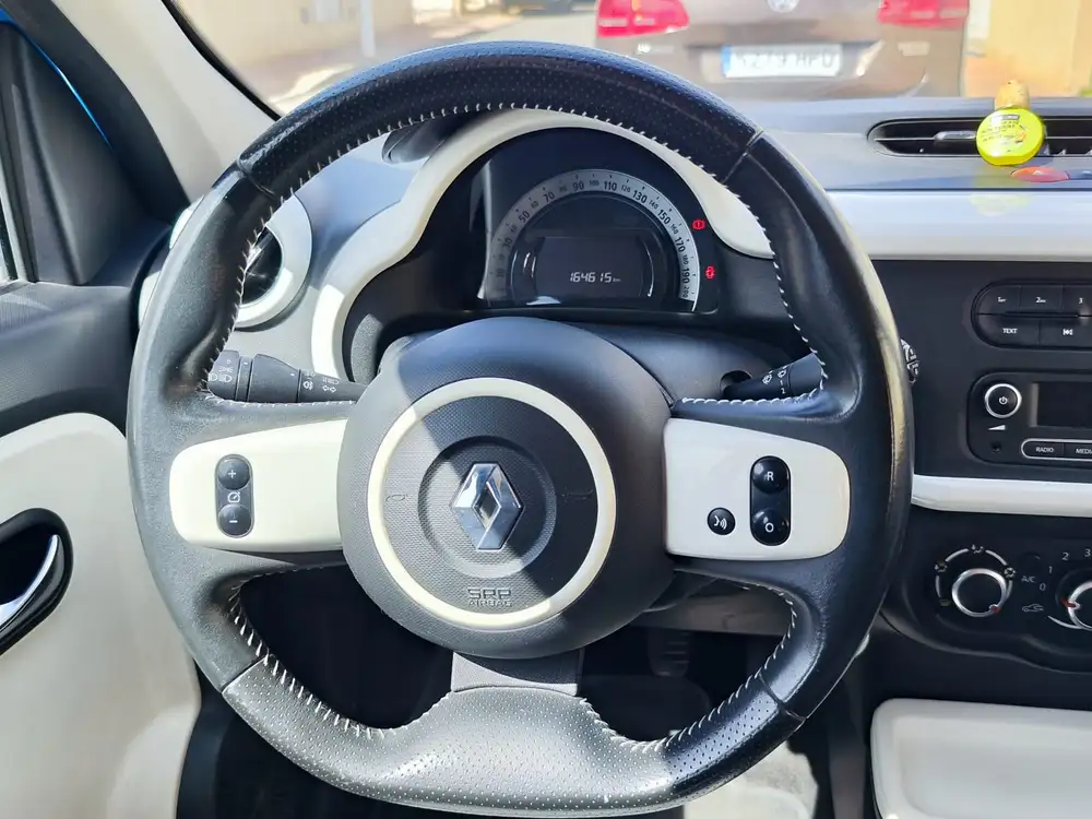 RENAULT twingo