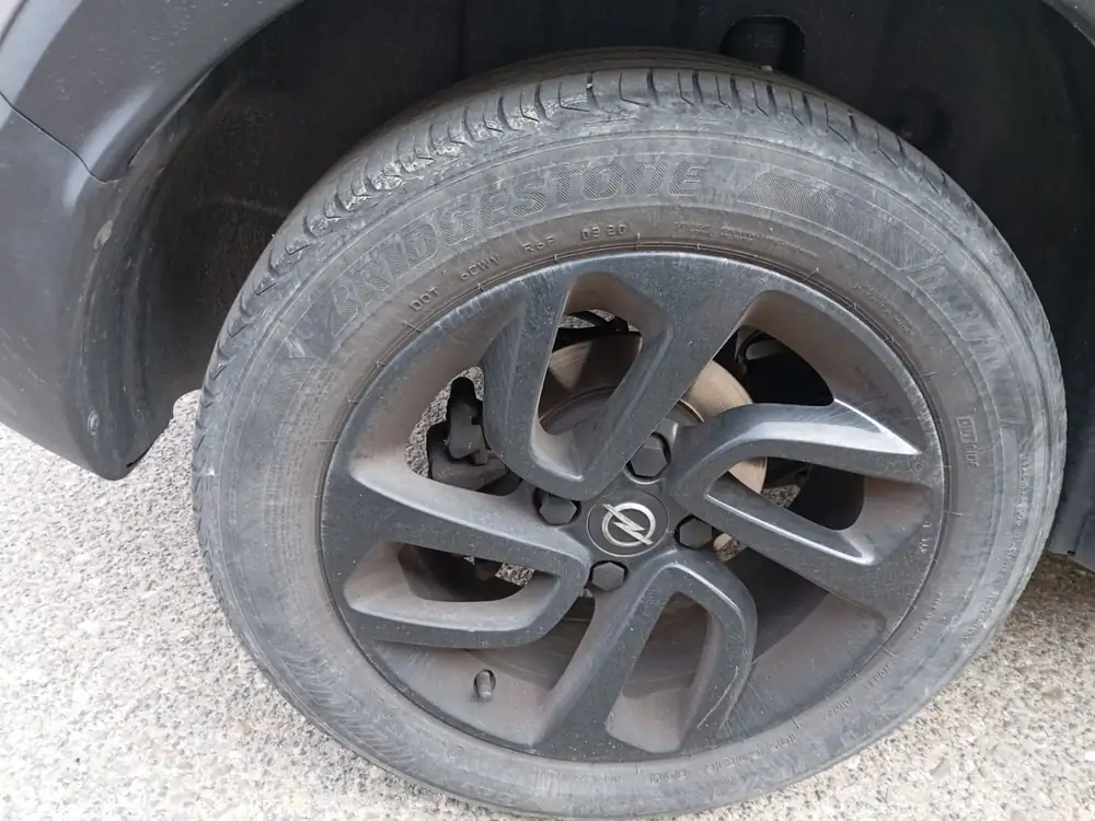 OPEL crossland x
