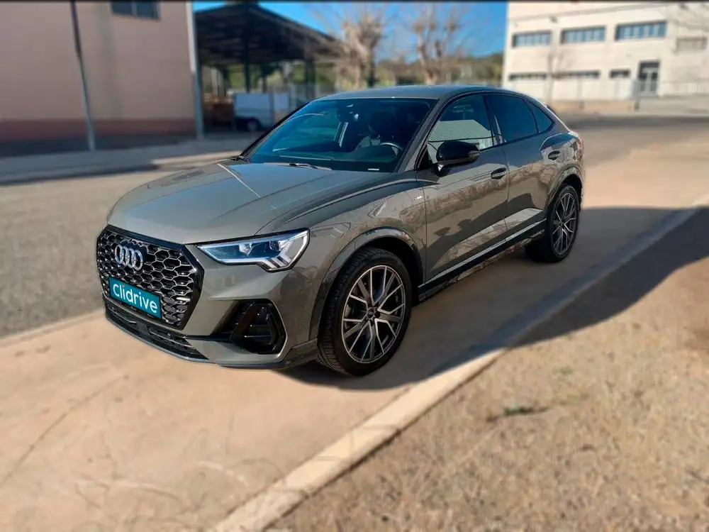 AUDI q3 sportback