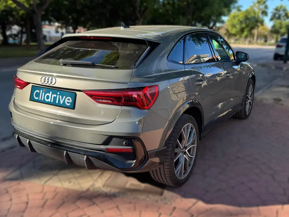 AUDI q3 sportback