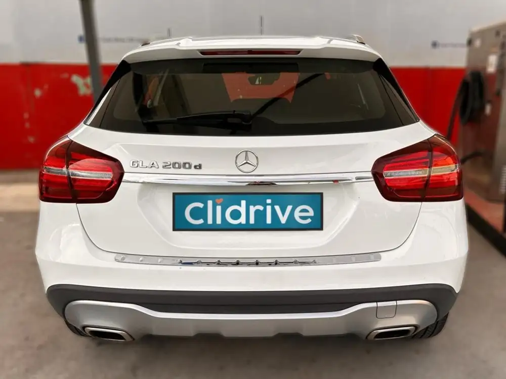 MERCEDES gla