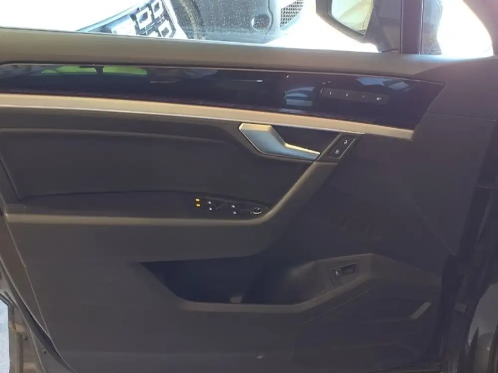 VOLKSWAGEN touareg - Foto 13 | Clidrive