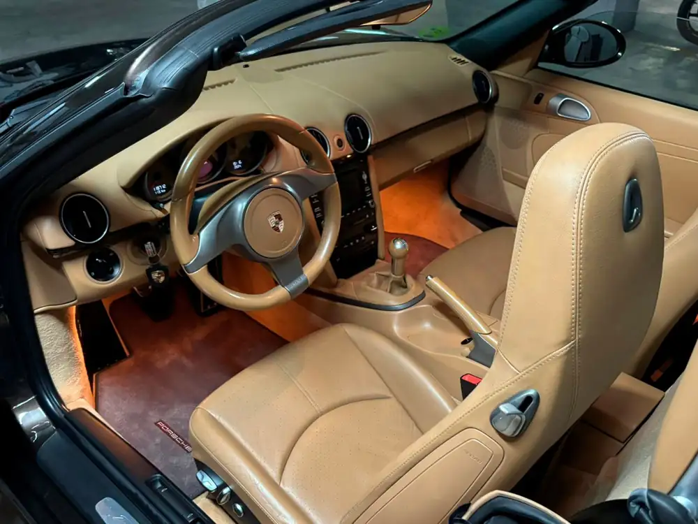 PORSCHE boxster