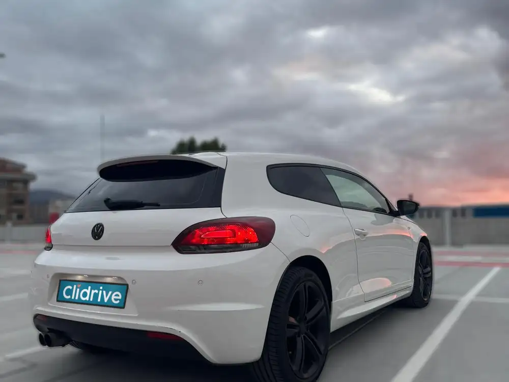 VOLKSWAGEN scirocco