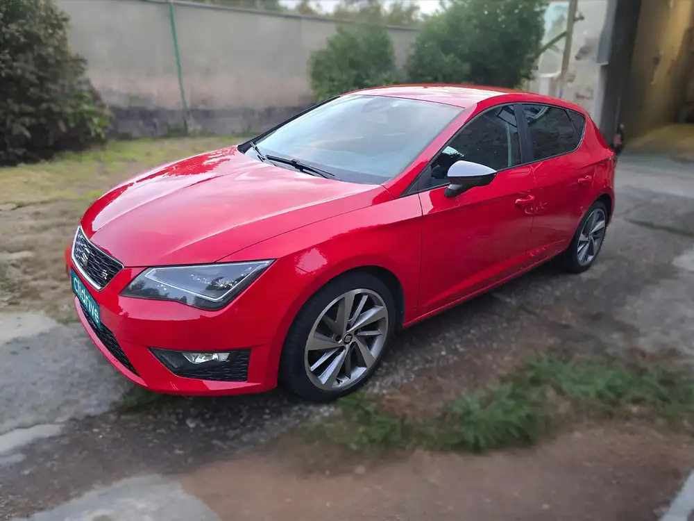 SEAT leon
