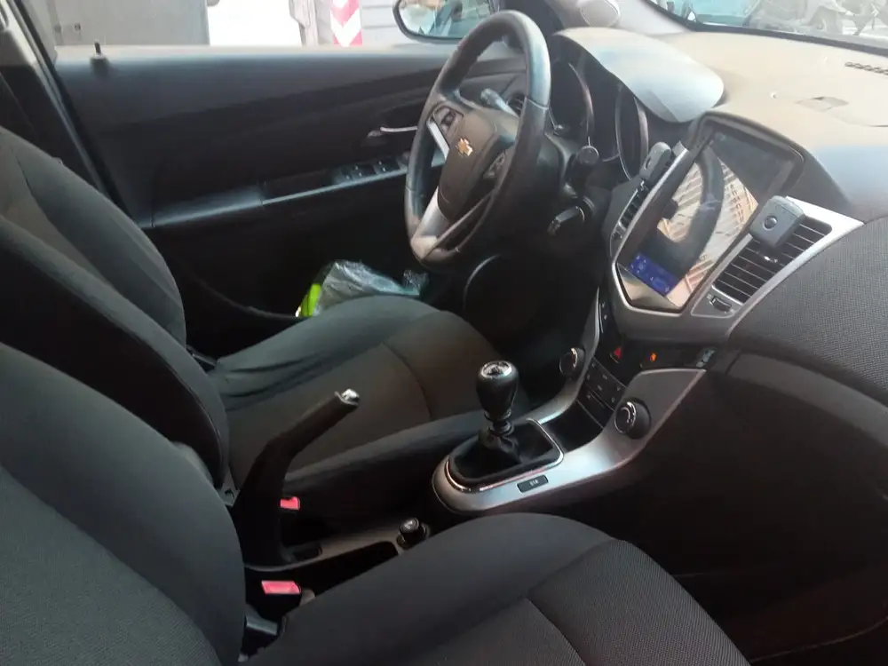 CHEVROLET cruze
