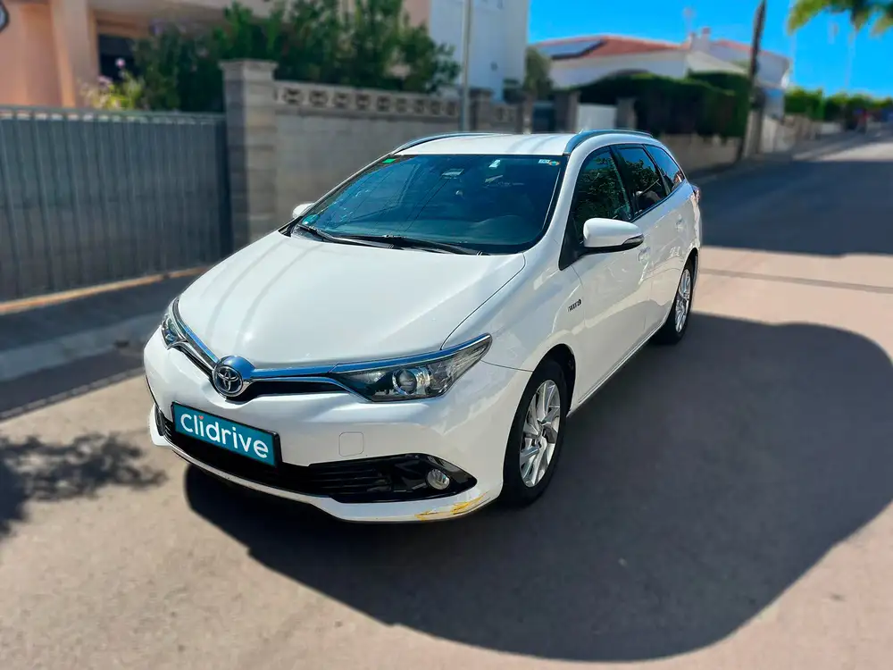 TOYOTA auris