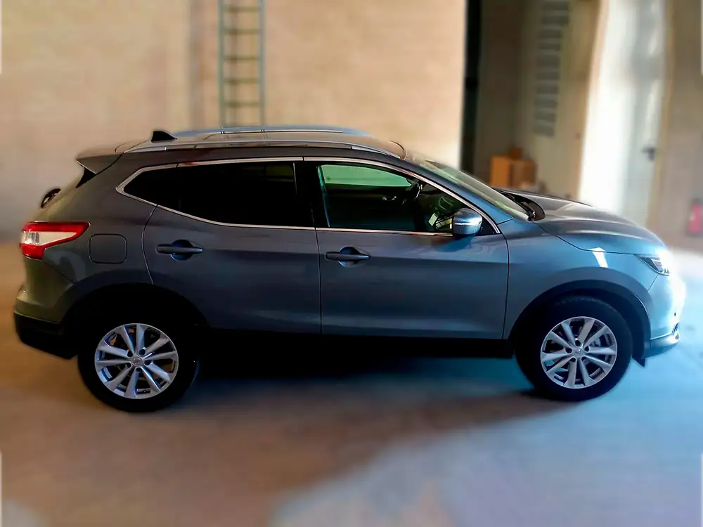 NISSAN qashqai