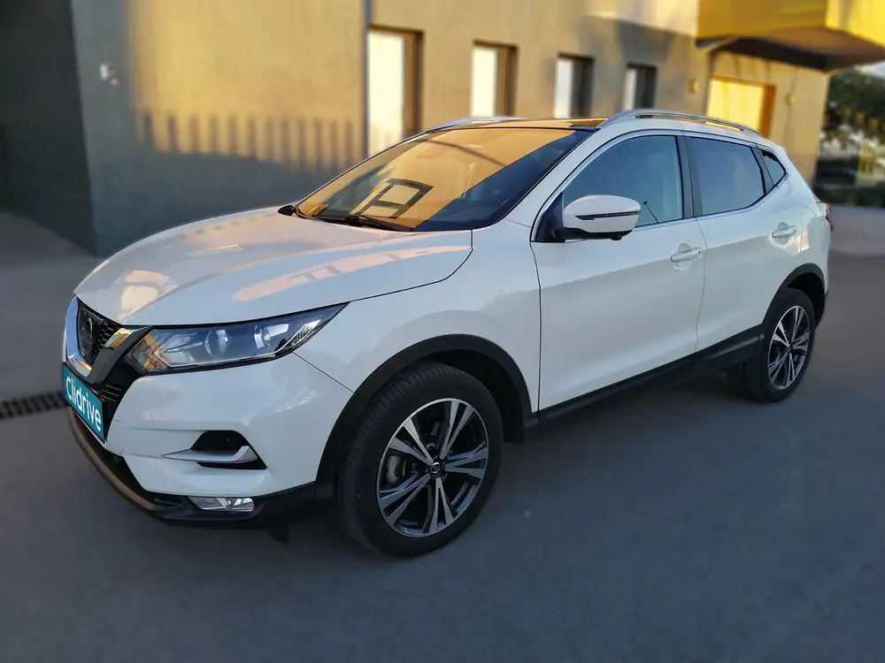 NISSAN qashqai