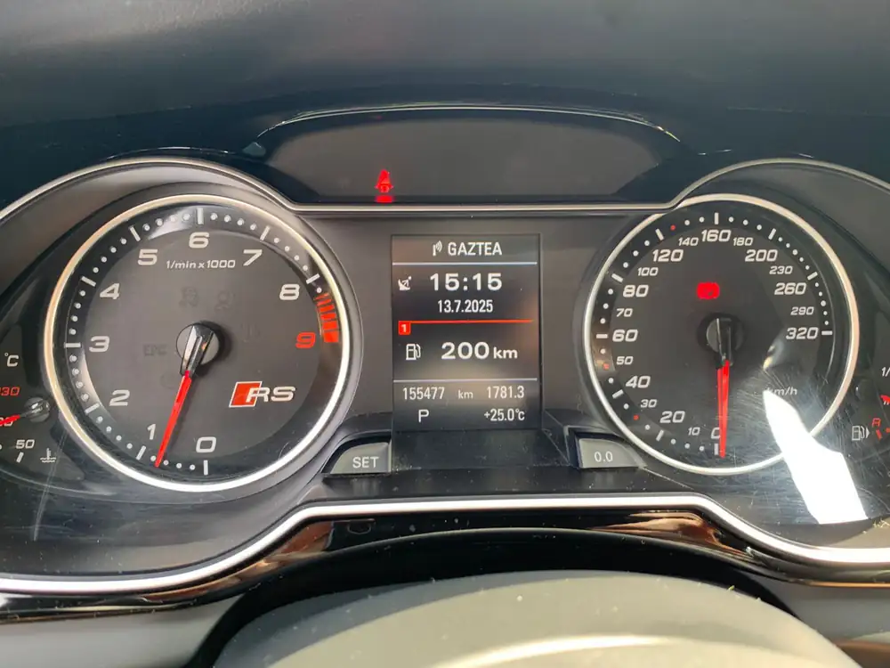 AUDI rs4