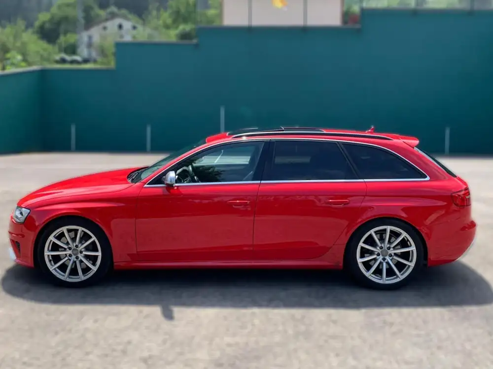 AUDI rs4
