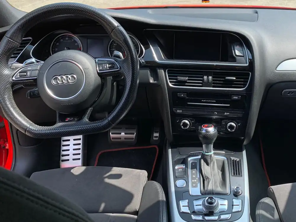 AUDI rs4