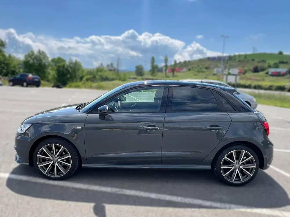 AUDI a1