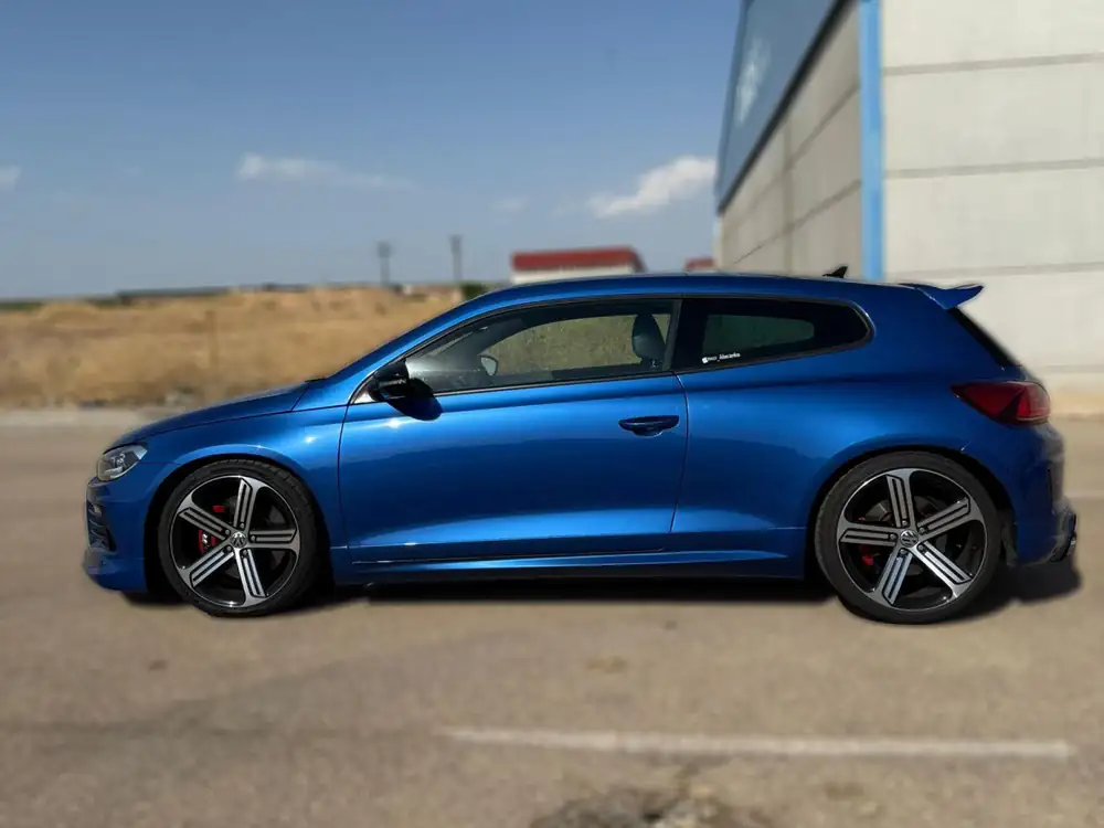 VOLKSWAGEN scirocco