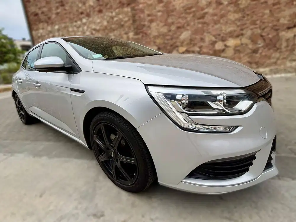 RENAULT megane