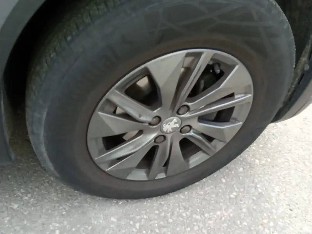 PEUGEOT 2008 - Foto 18 | Clidrive