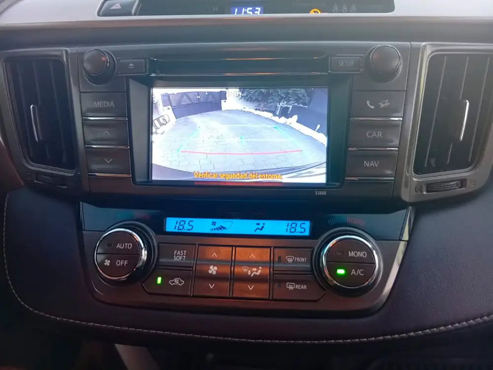 TOYOTA rav4