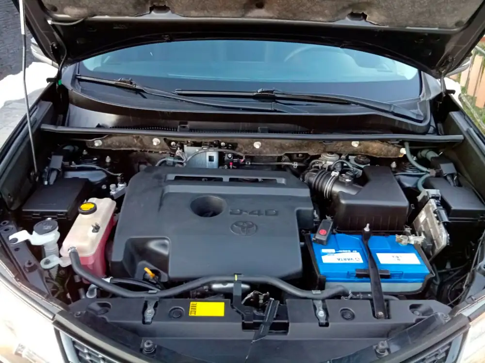 TOYOTA rav4