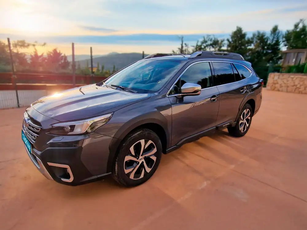 SUBARU outback