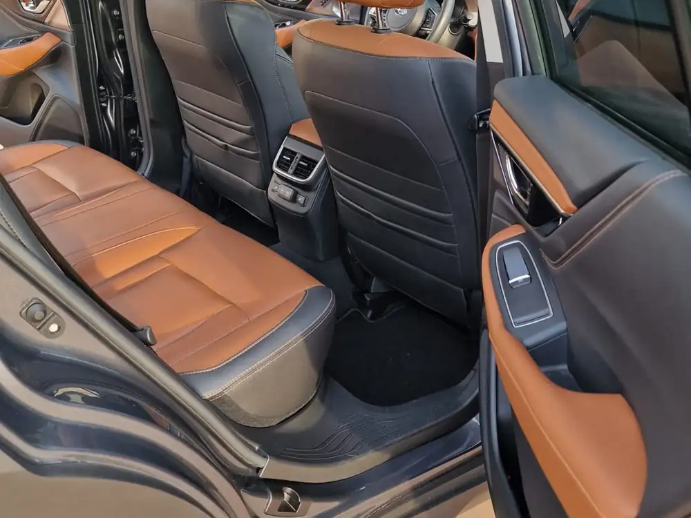 SUBARU outback