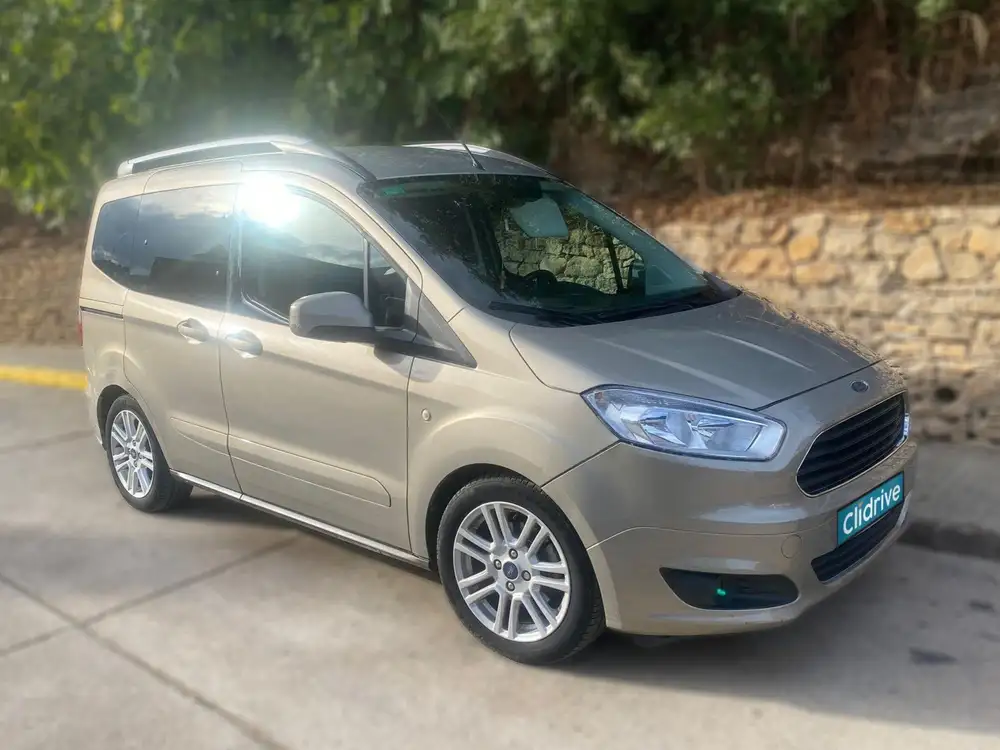 FORD tourneo