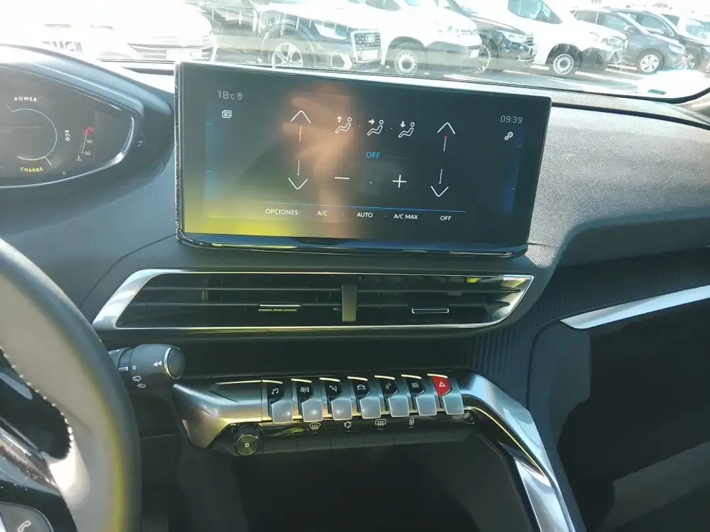 PEUGEOT 5008 - Foto 9 | Clidrive